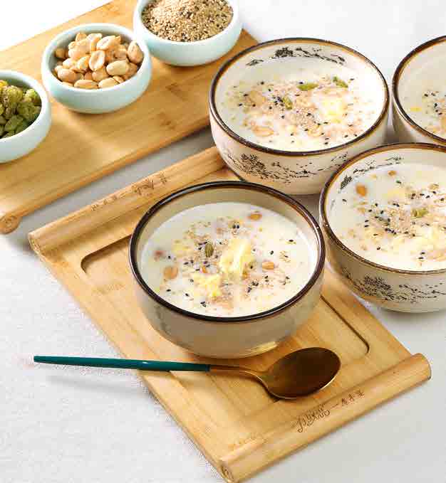 牛奶鸡蛋醪糟，兰州特色甜品，奶味十足清爽解腻